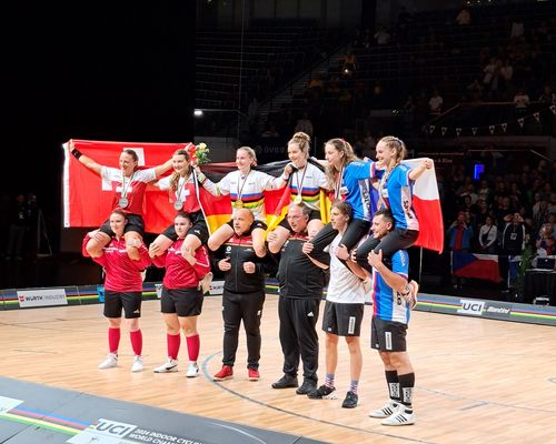 Danielle Holzer/Judith Wolf Weltmeisterinnen im Radball