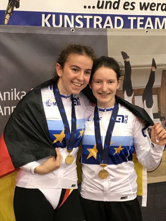 Anika Papok/Anna-Sophia v.Schneyder