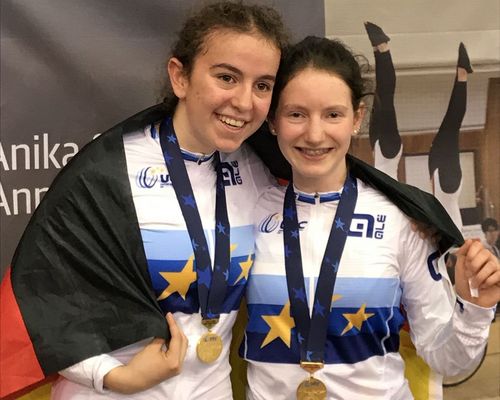 Anika Papok/Anna-Sophia v.Schneyder