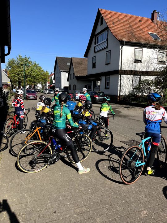 Girls on Bikes – Techniktraining mit Power und Spaß