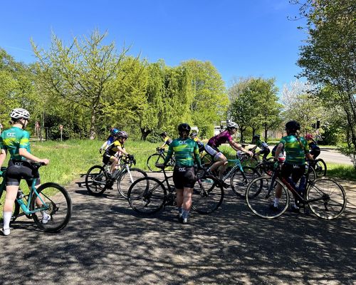 Girls on Bikes – Techniktraining mit Power und Spaß