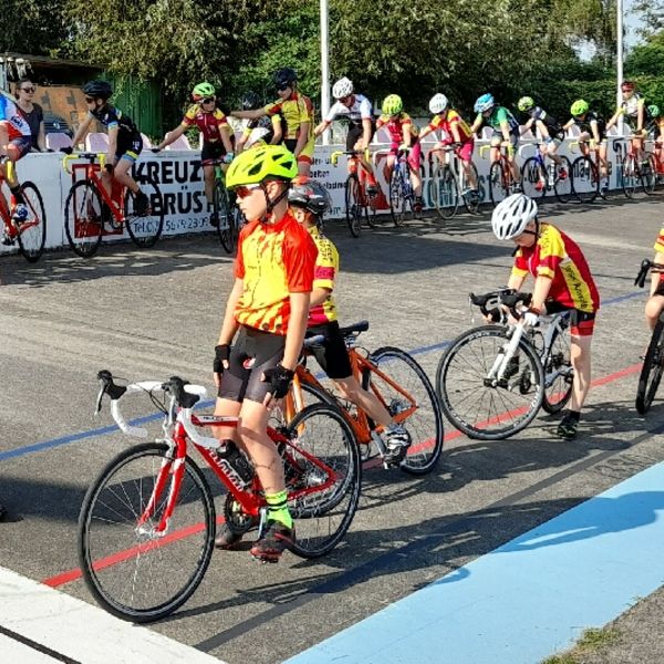 Bahnradsport Boot-Camps für den Nachwuchs